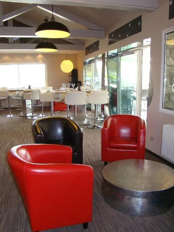 Le Mas D'Estello Tallard Hotel