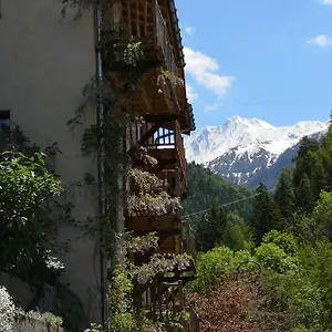 https://maison-caramel-landry.hotels-rhonealpes.com